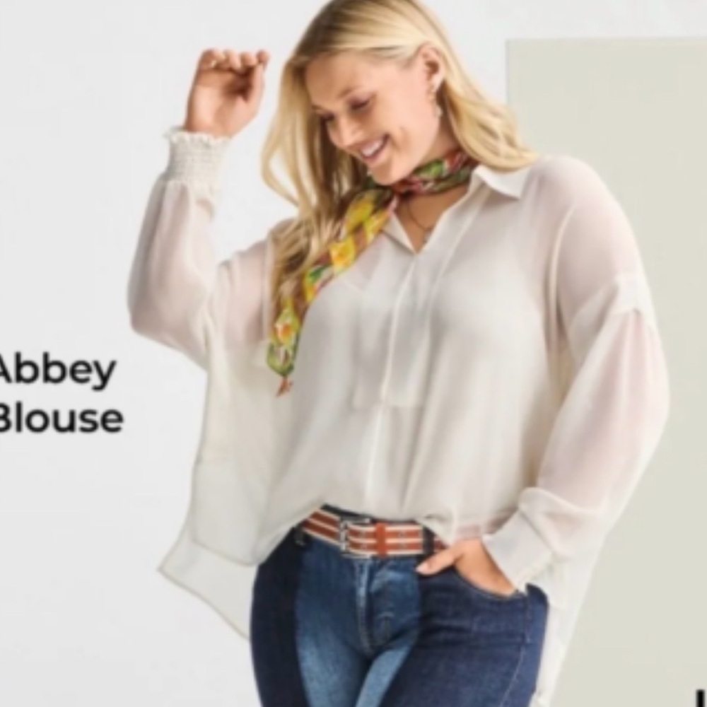 EUC S CAbi Abbey Blouse Women's White Blouse